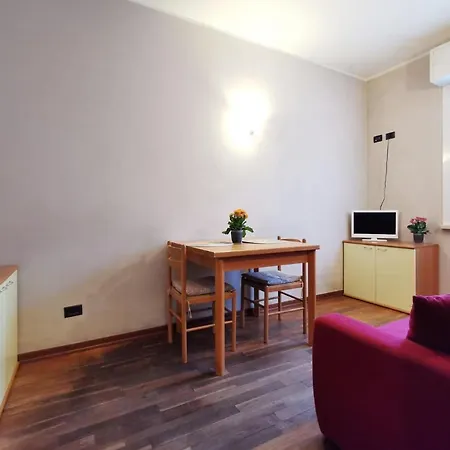 & Gym Apartment Lonato